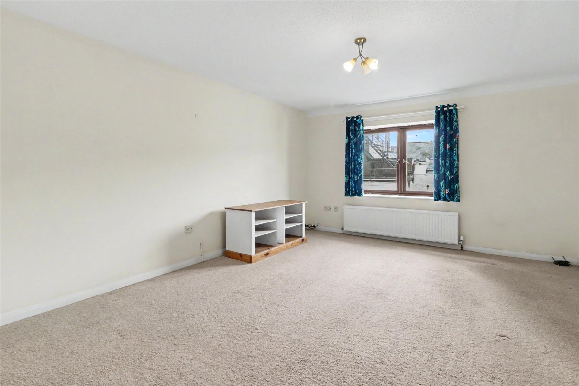 property-img