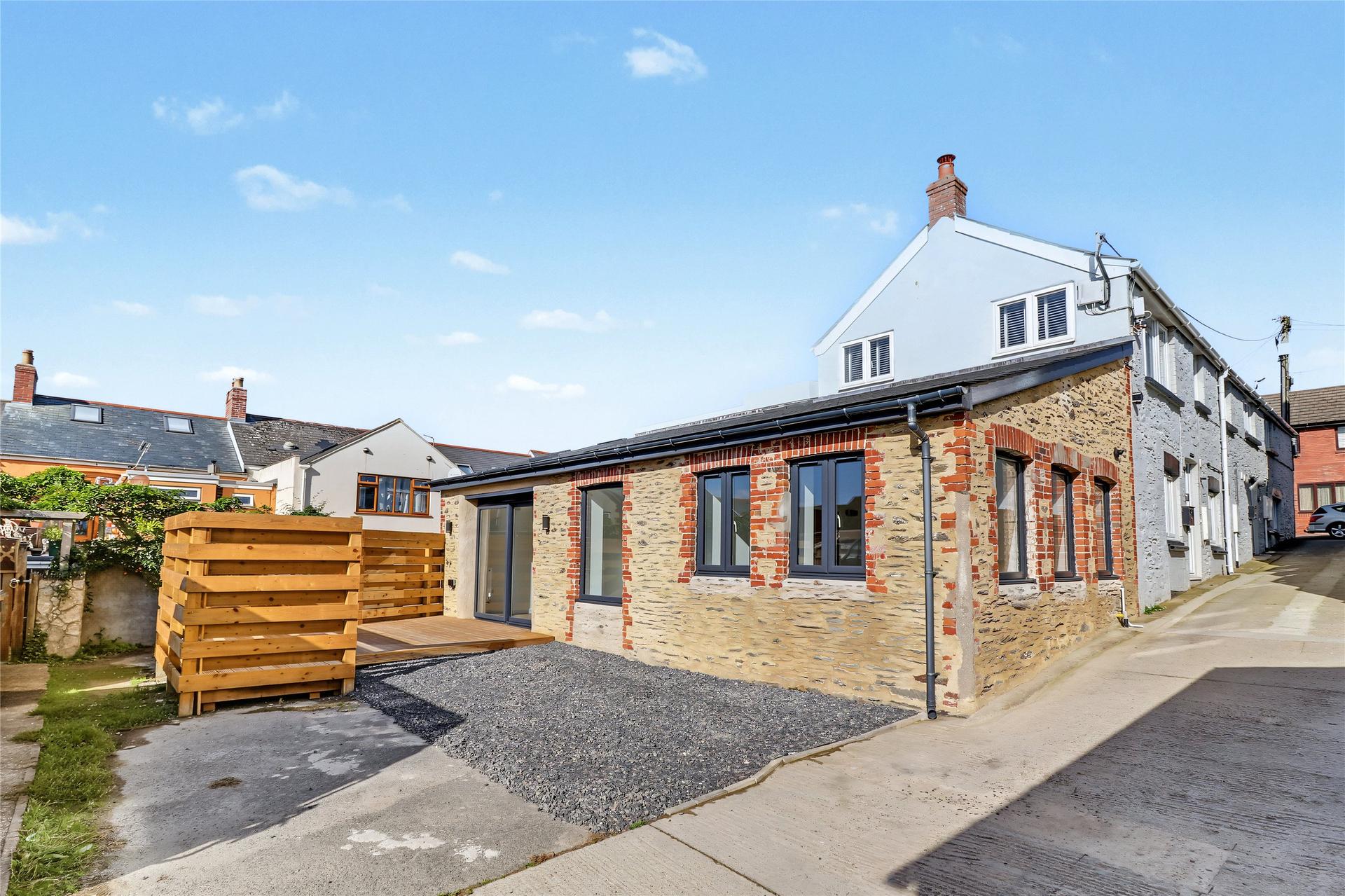 property-img