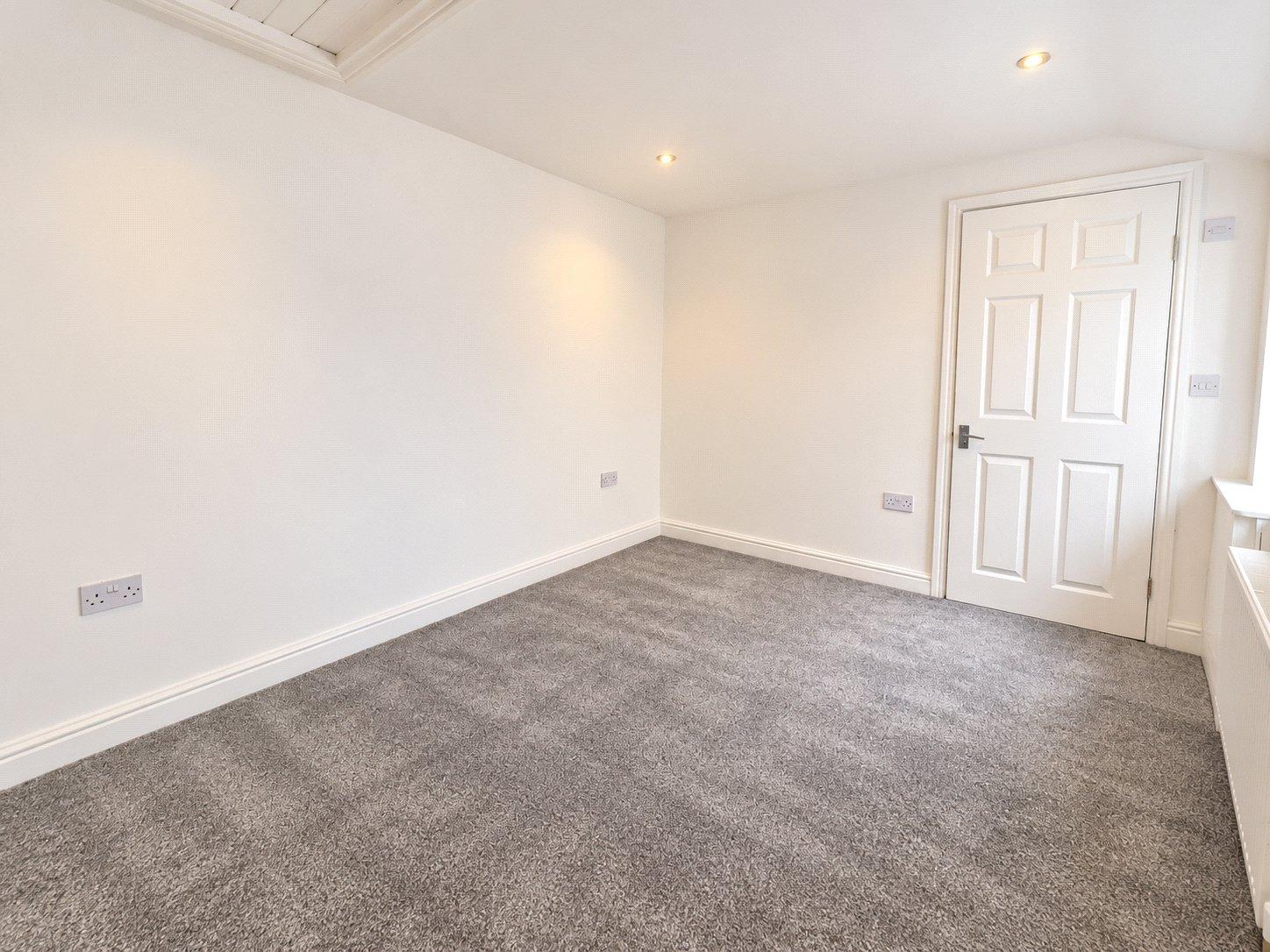 property-img