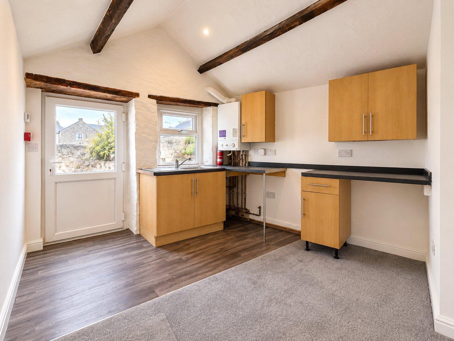 property-img