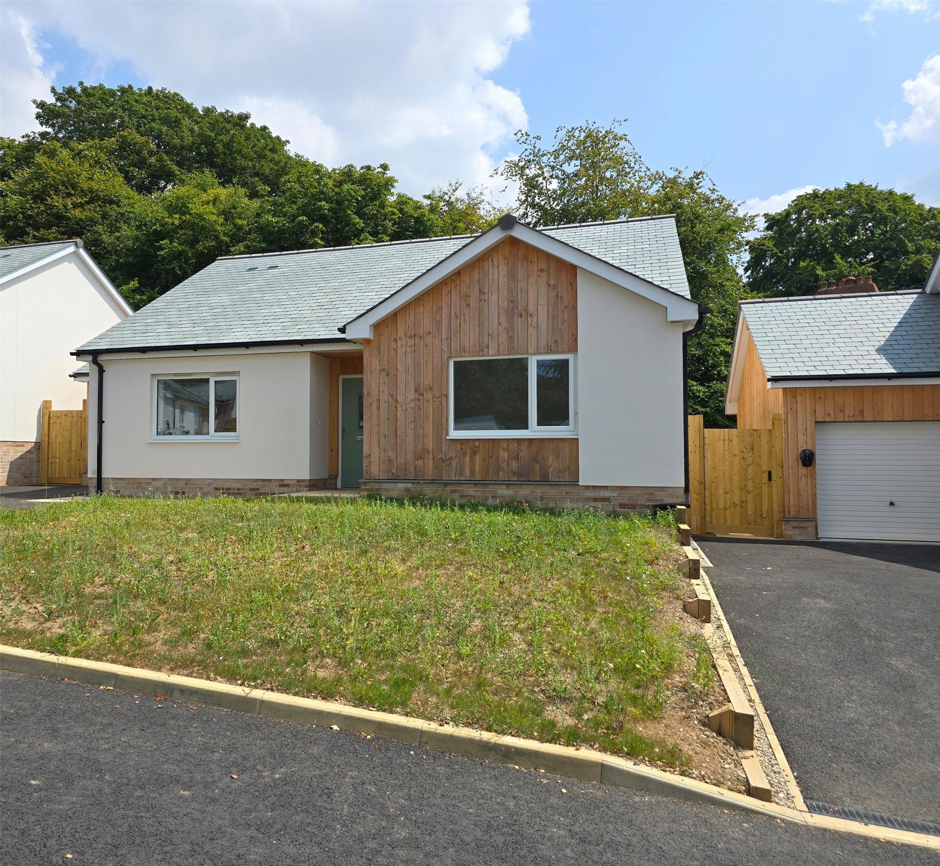 property-img