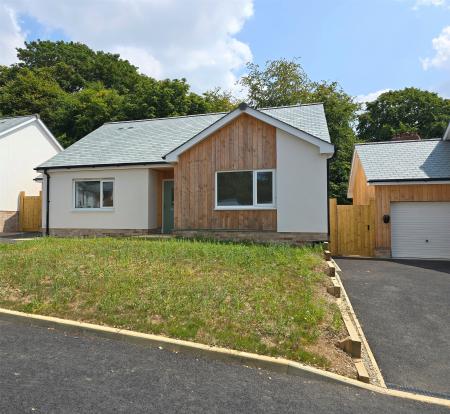 Dunheved Gardens, Launceston, Cornwall, PL15 - Webbers