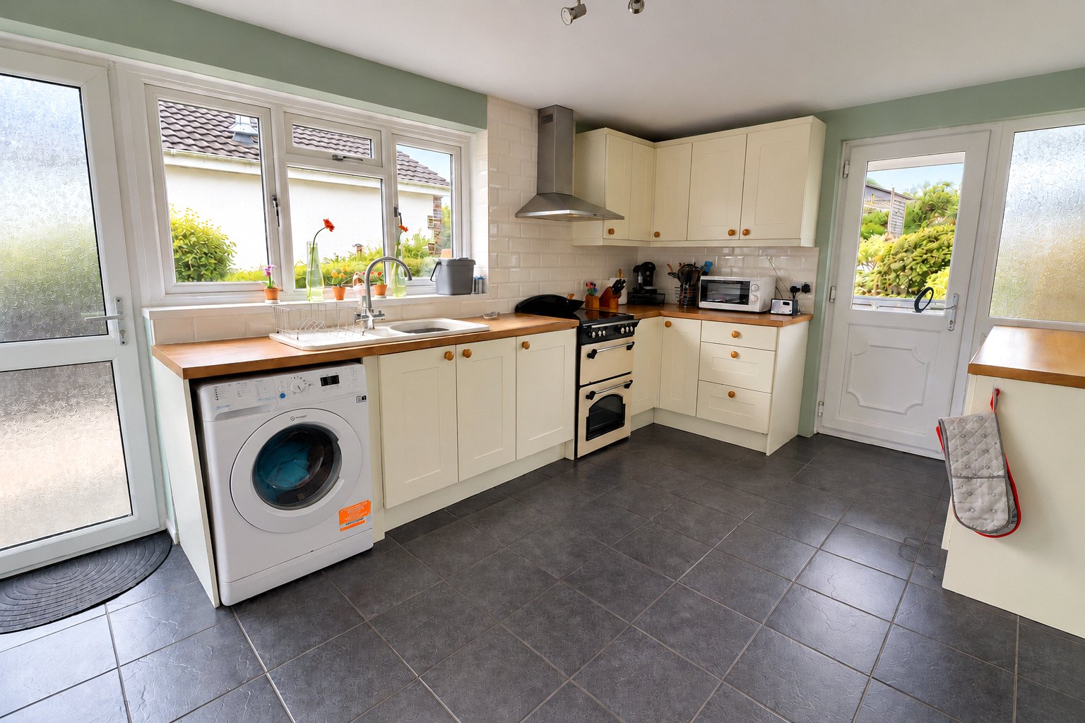 property-img