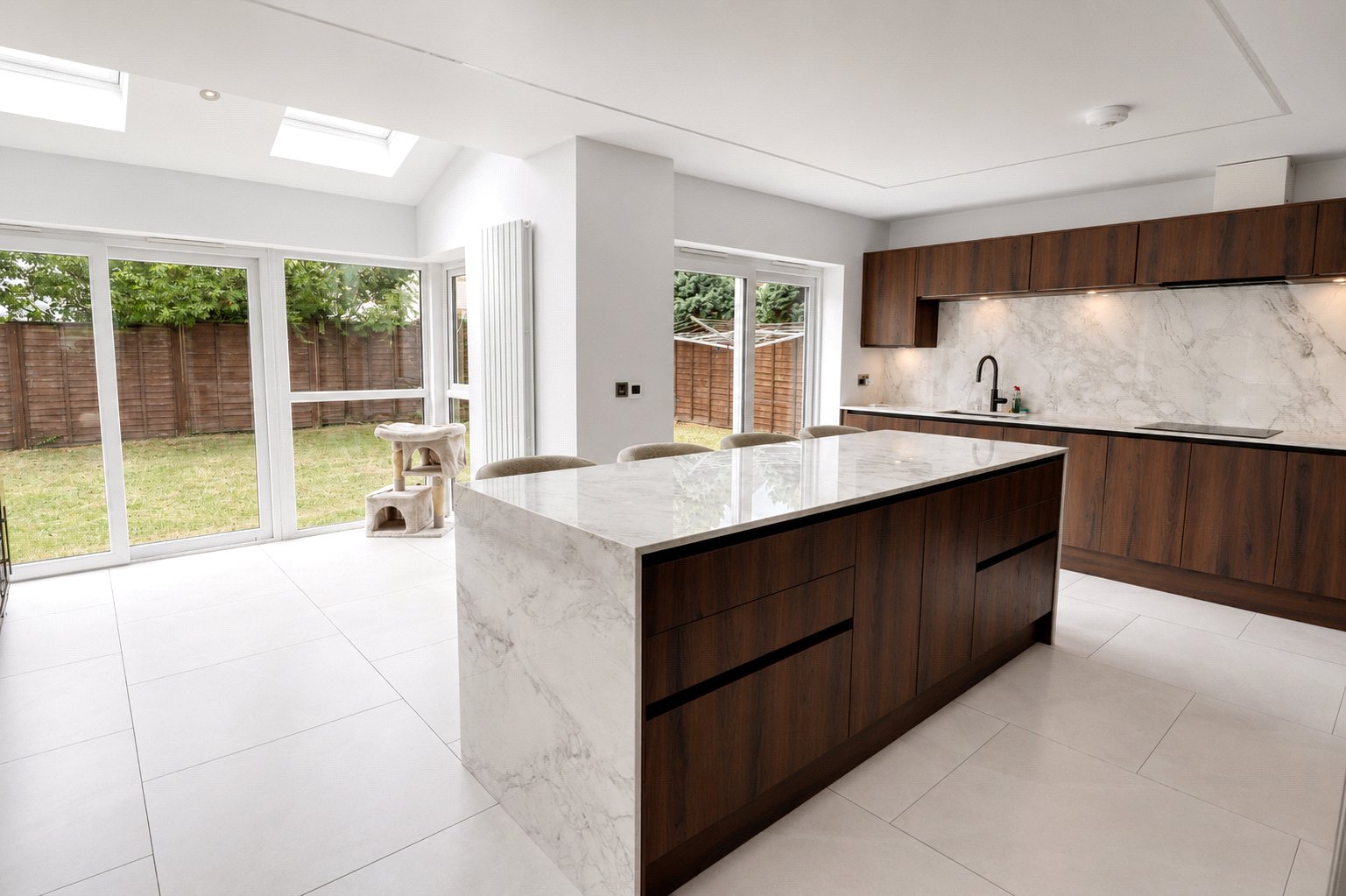 property-img