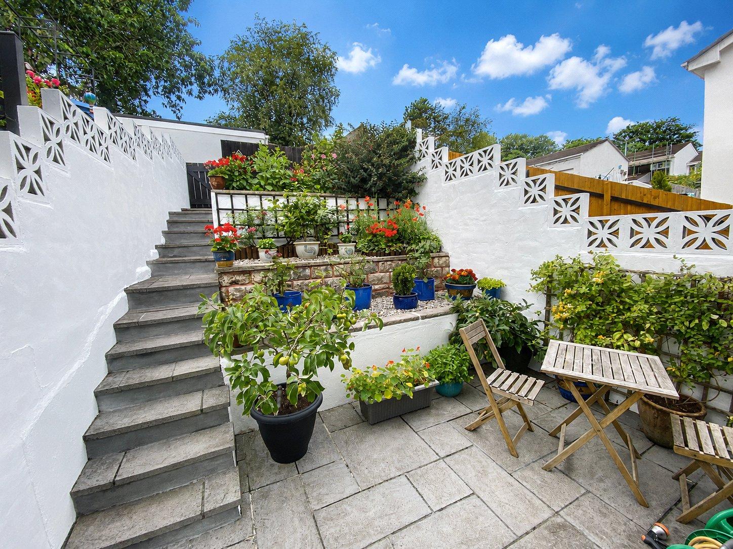 property-img