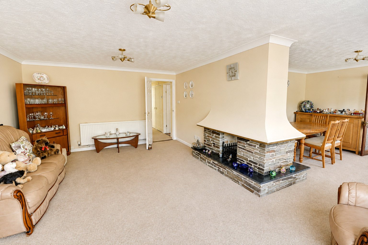 property-img