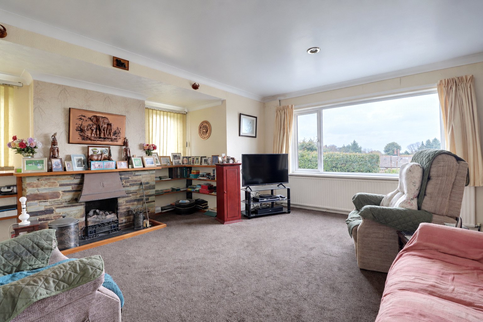 property-img