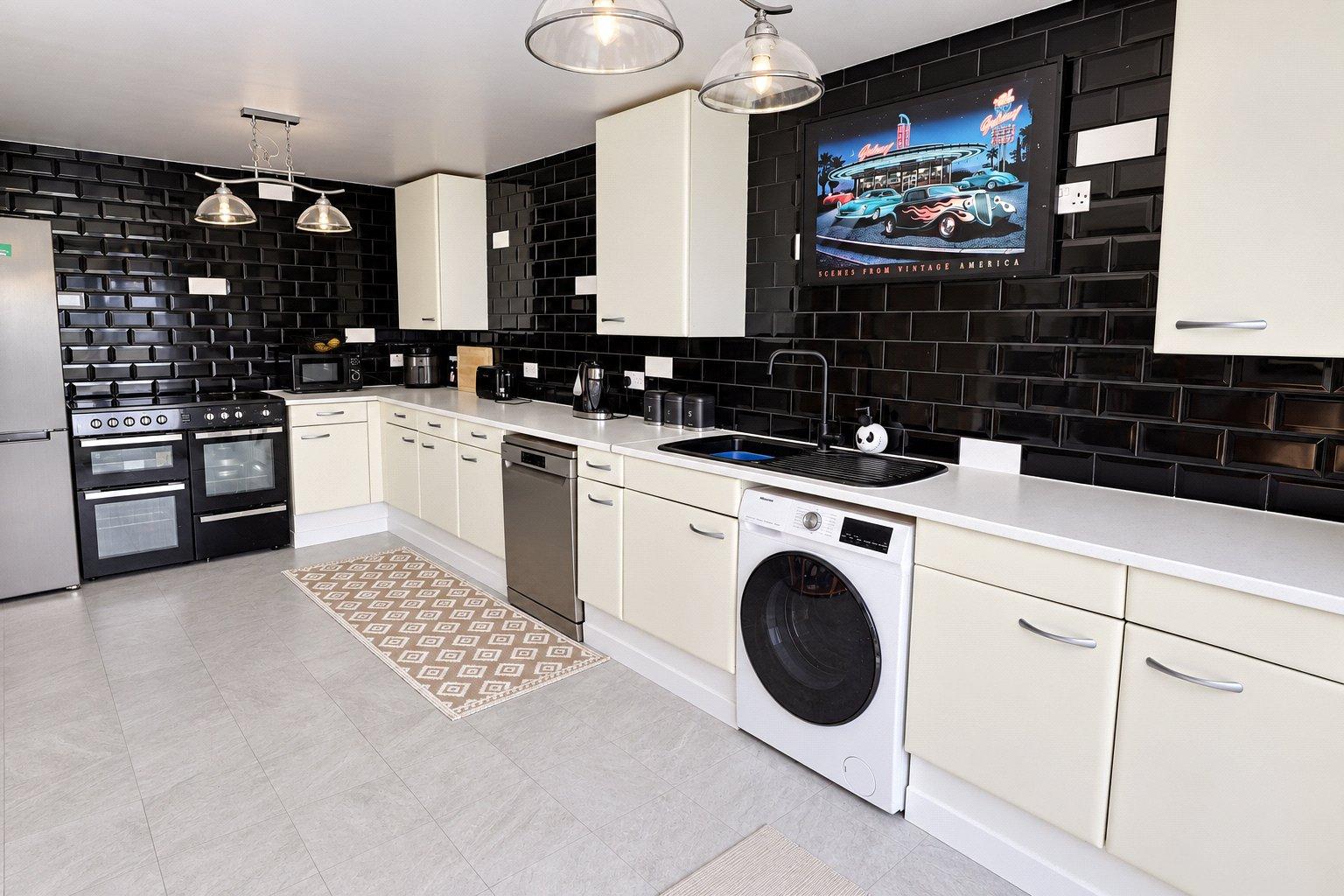property-img