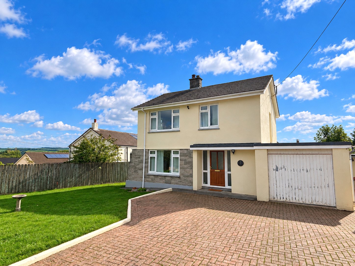 property-img