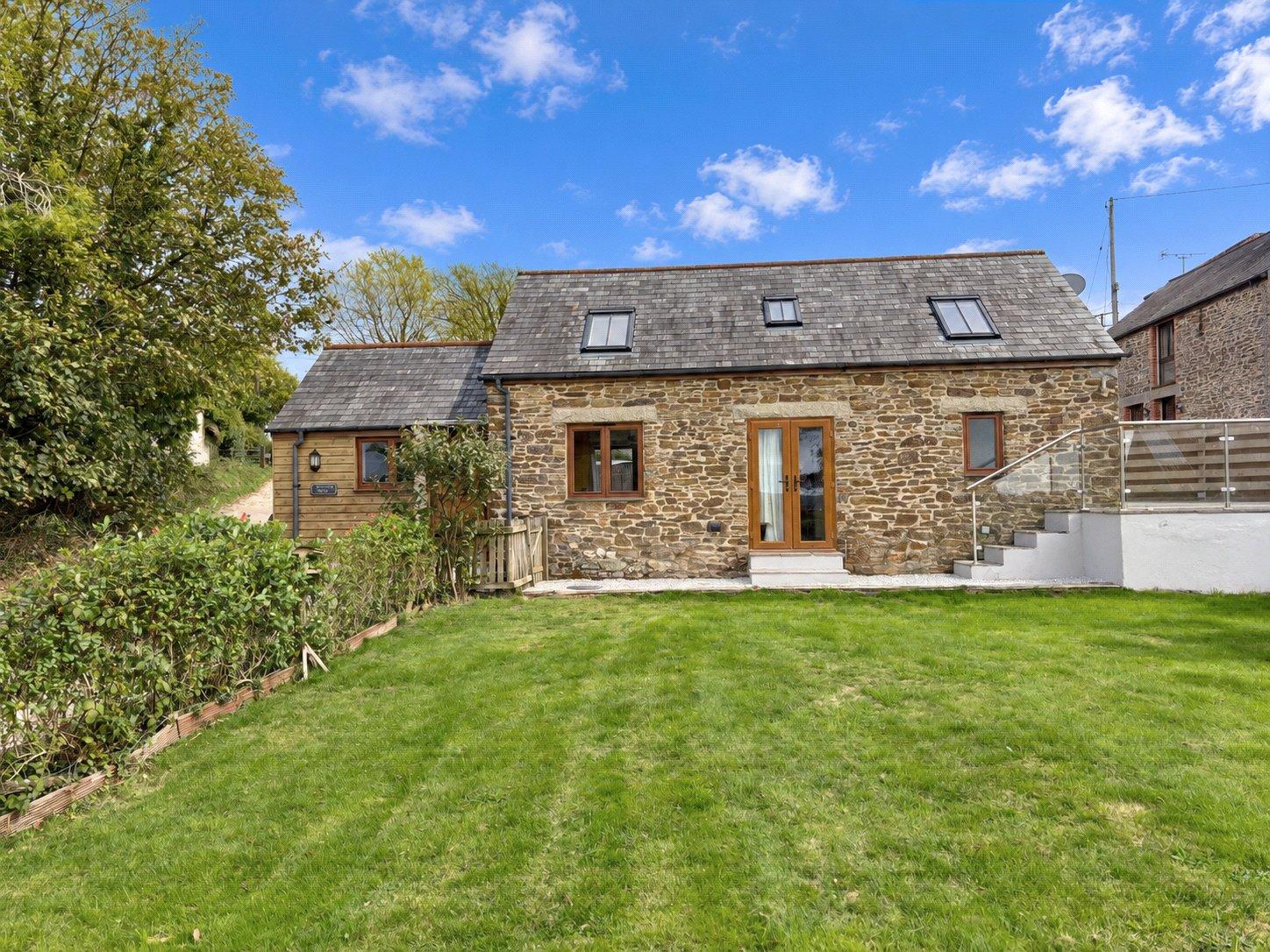property-img