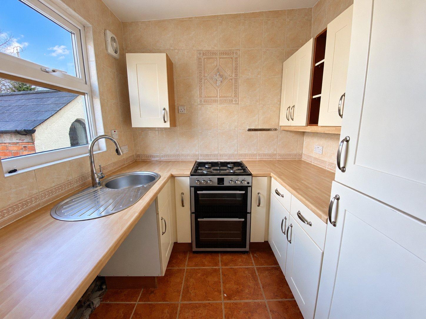 property-img