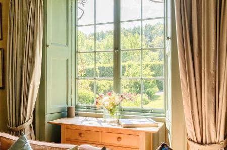 9-681a42aee0757-1...