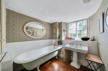 32-681a760583415-...