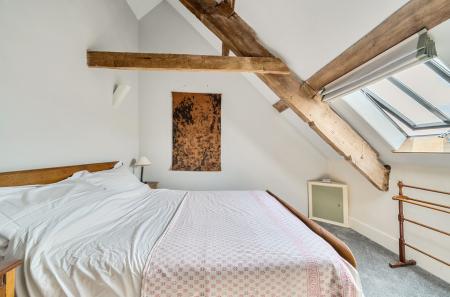 1298578-51-683f43...