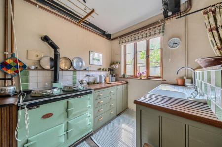 1298578-13-683f42...