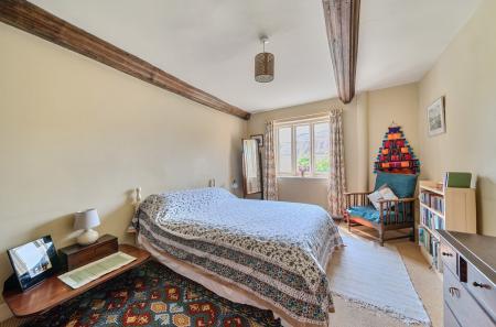 1298578-39-683f42...