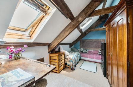 1298578-49-683f43...