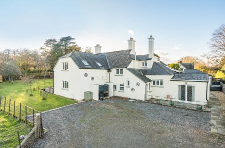 1383937-3-691f377...