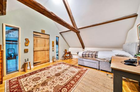 1407811-12-698b75...