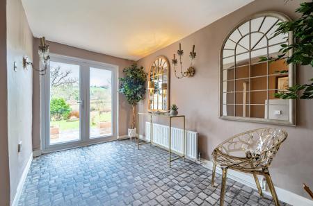 1416856-28-6998b1...