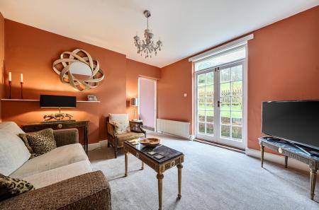 1416856-17-6998b0...