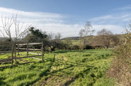 1430387-21-69bb03...