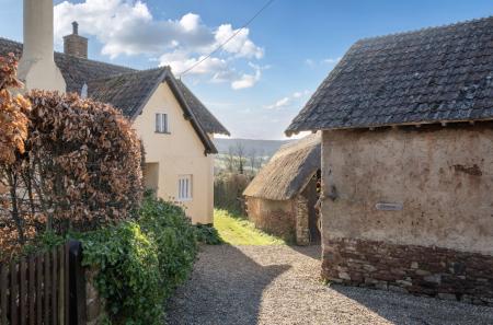 1430387-22-69bb03...