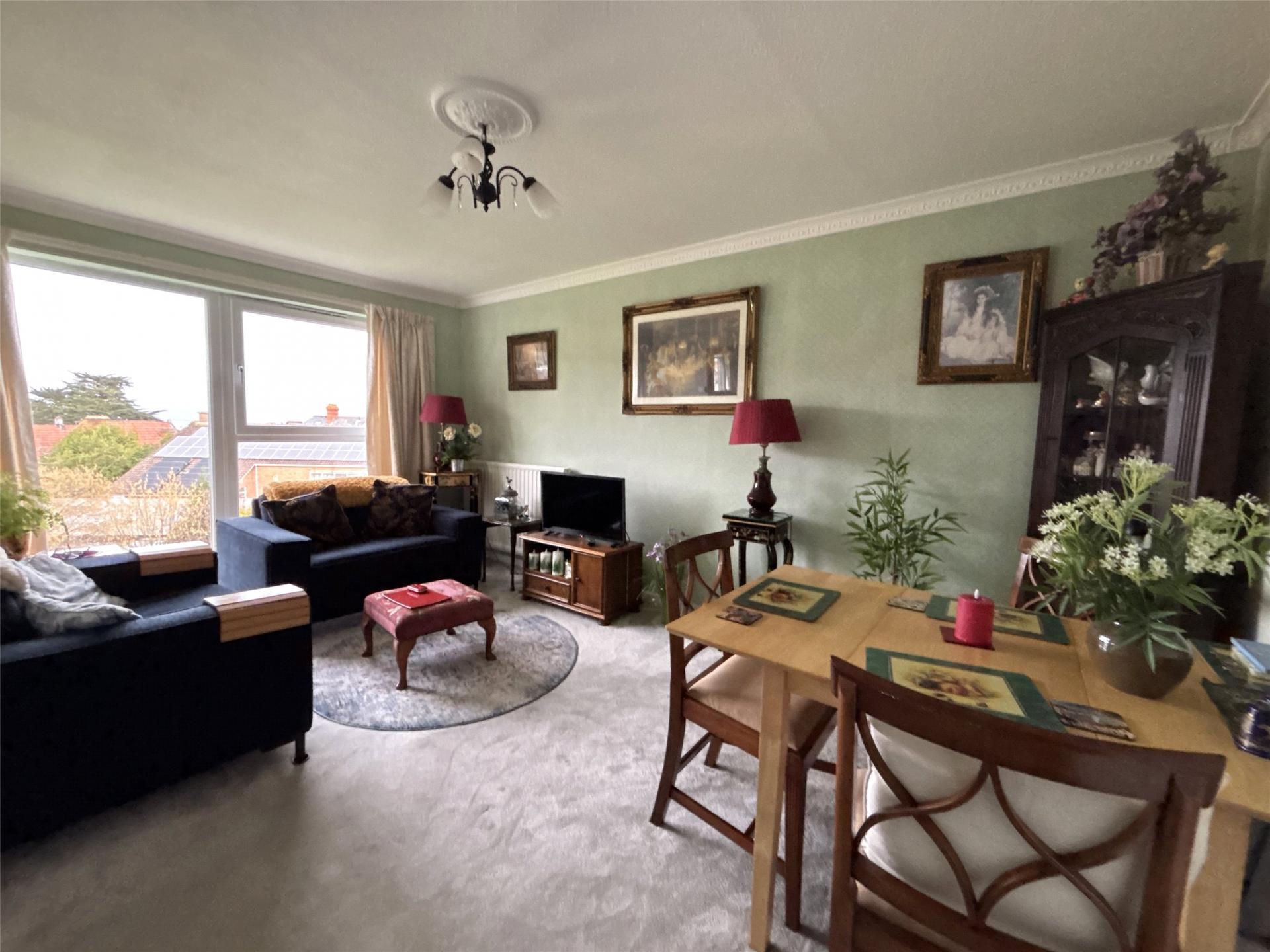 property-img