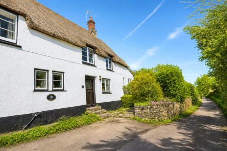 Middle Staunton Cottages, Staunton Lane, Minehead, Somerset, TA24 - Webbers