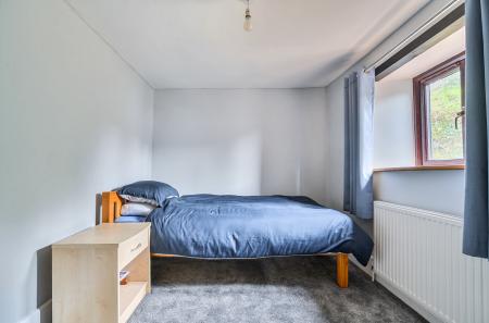 1397625-23-696919...