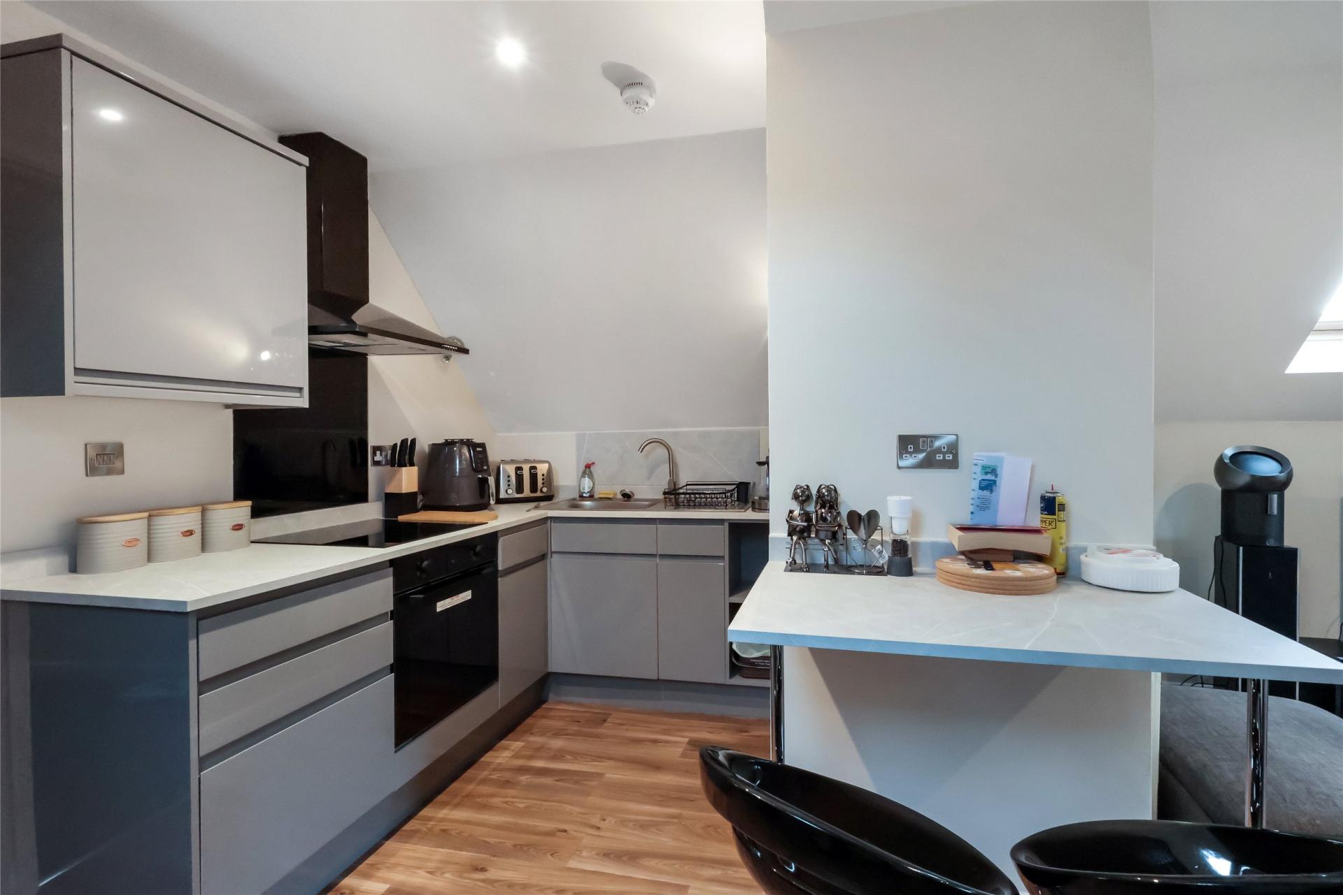property-img