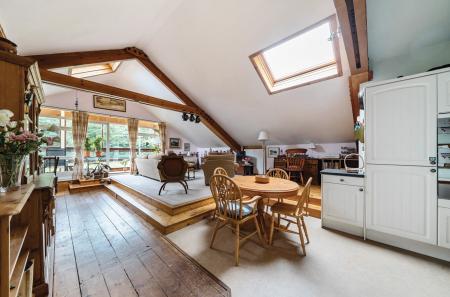 1330551-10-688a61...