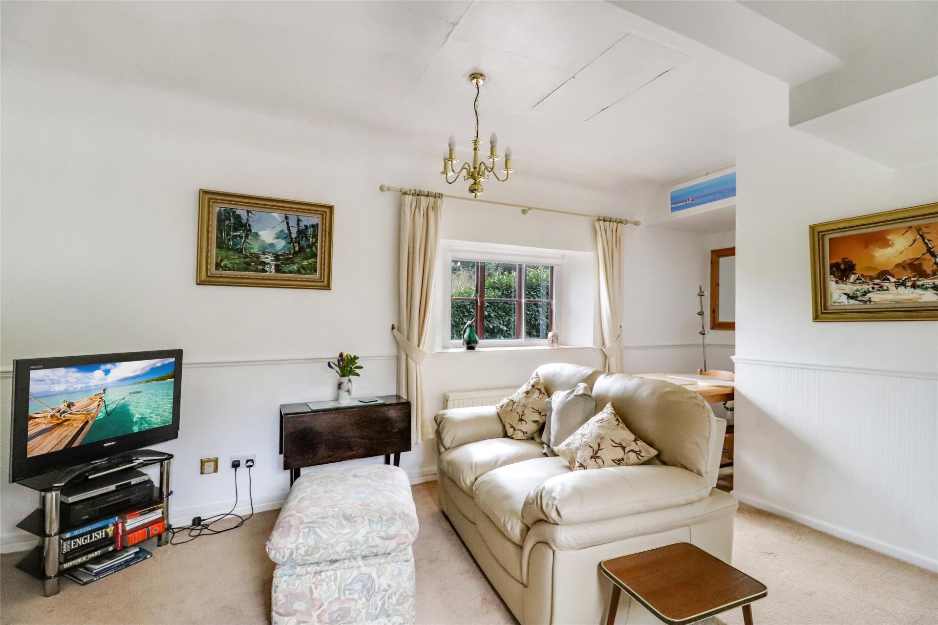 property-img