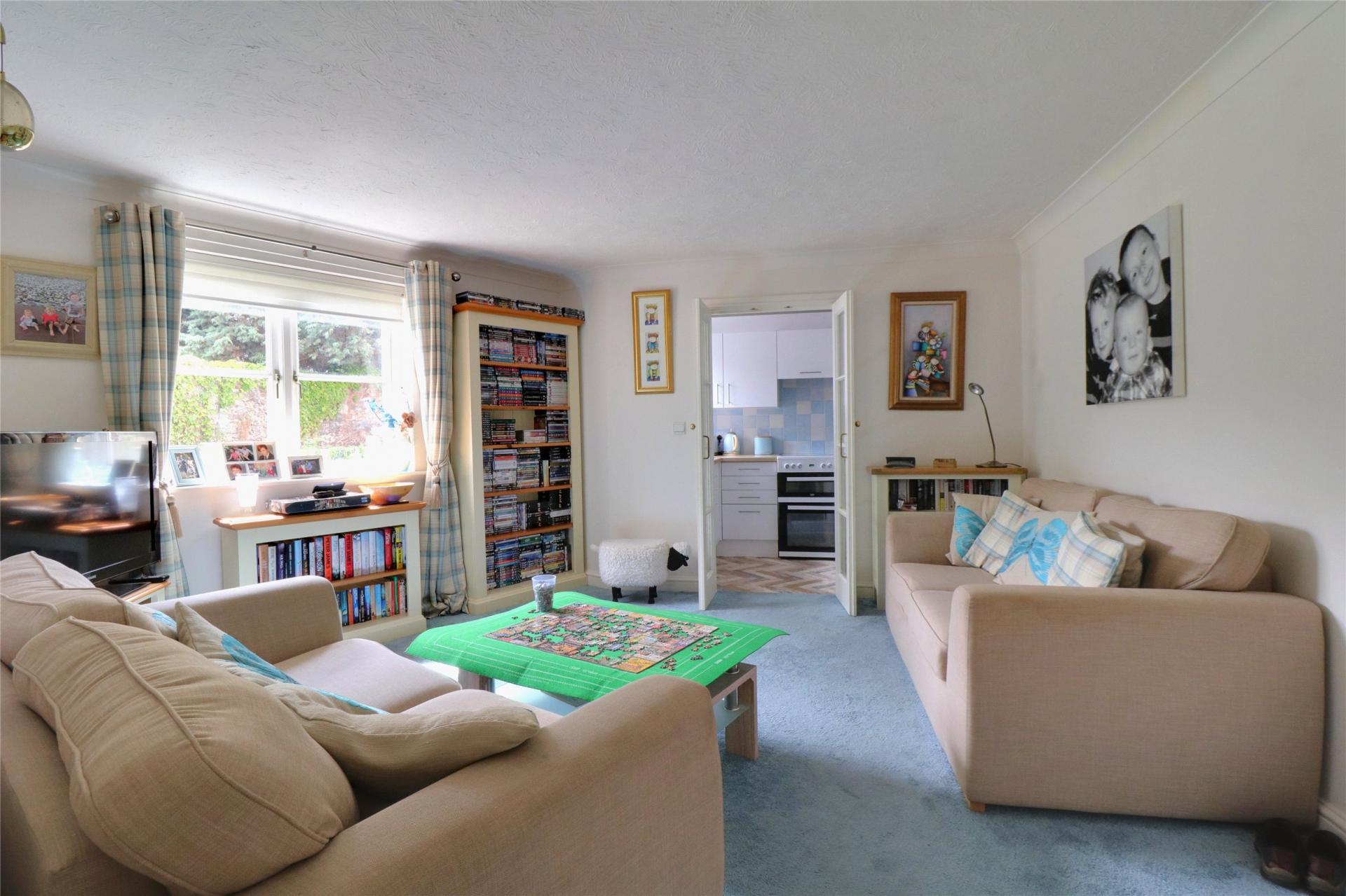 property-img