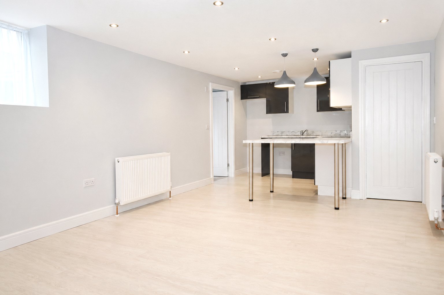 property-img