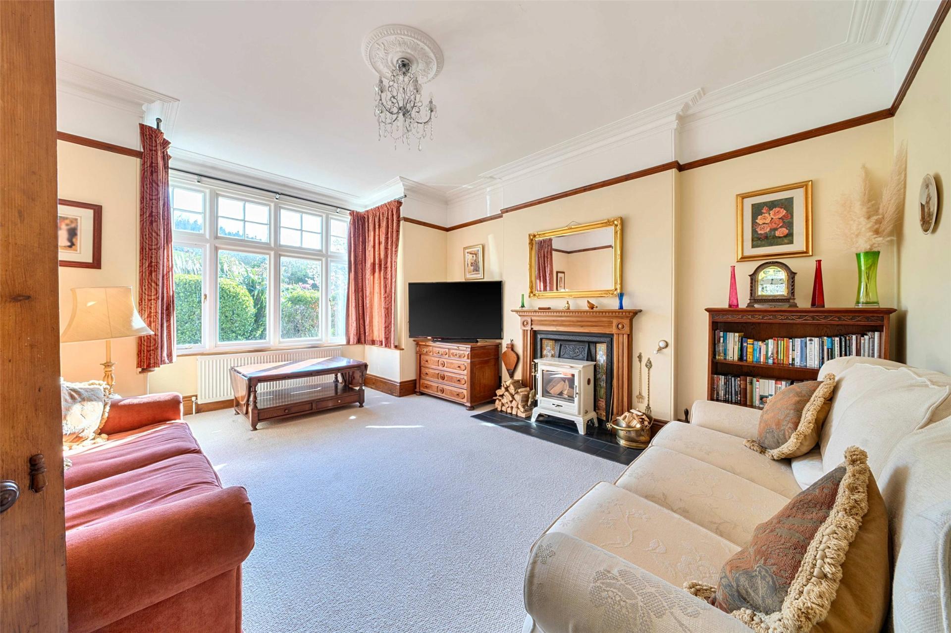 property-img