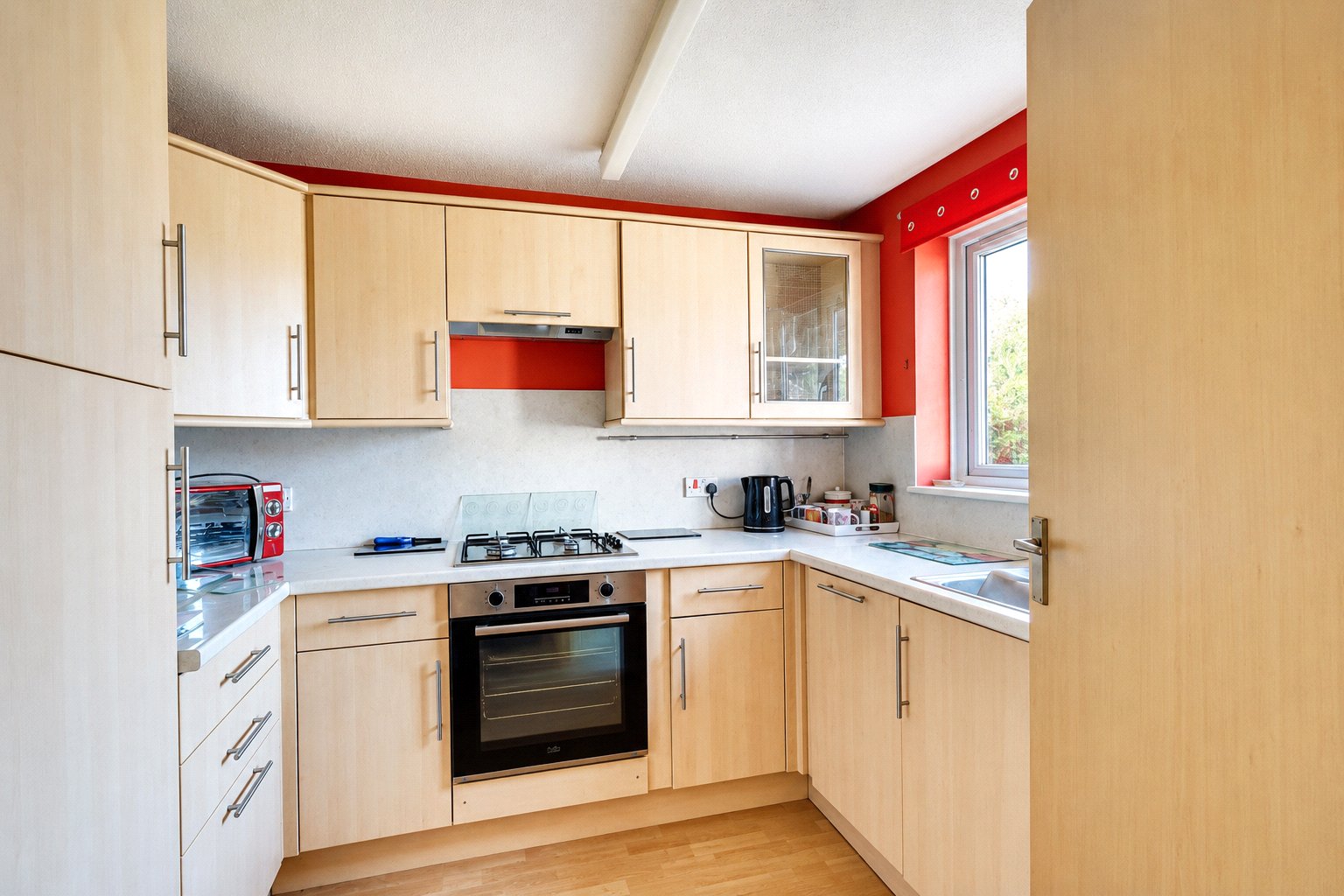 property-img