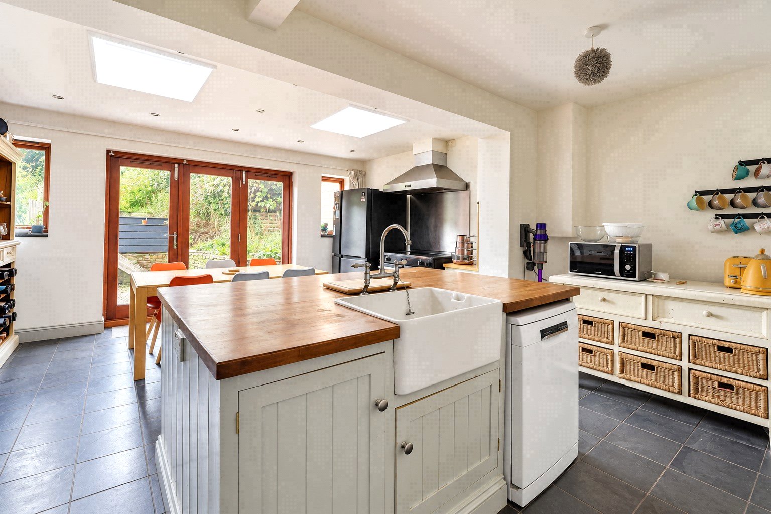 property-img