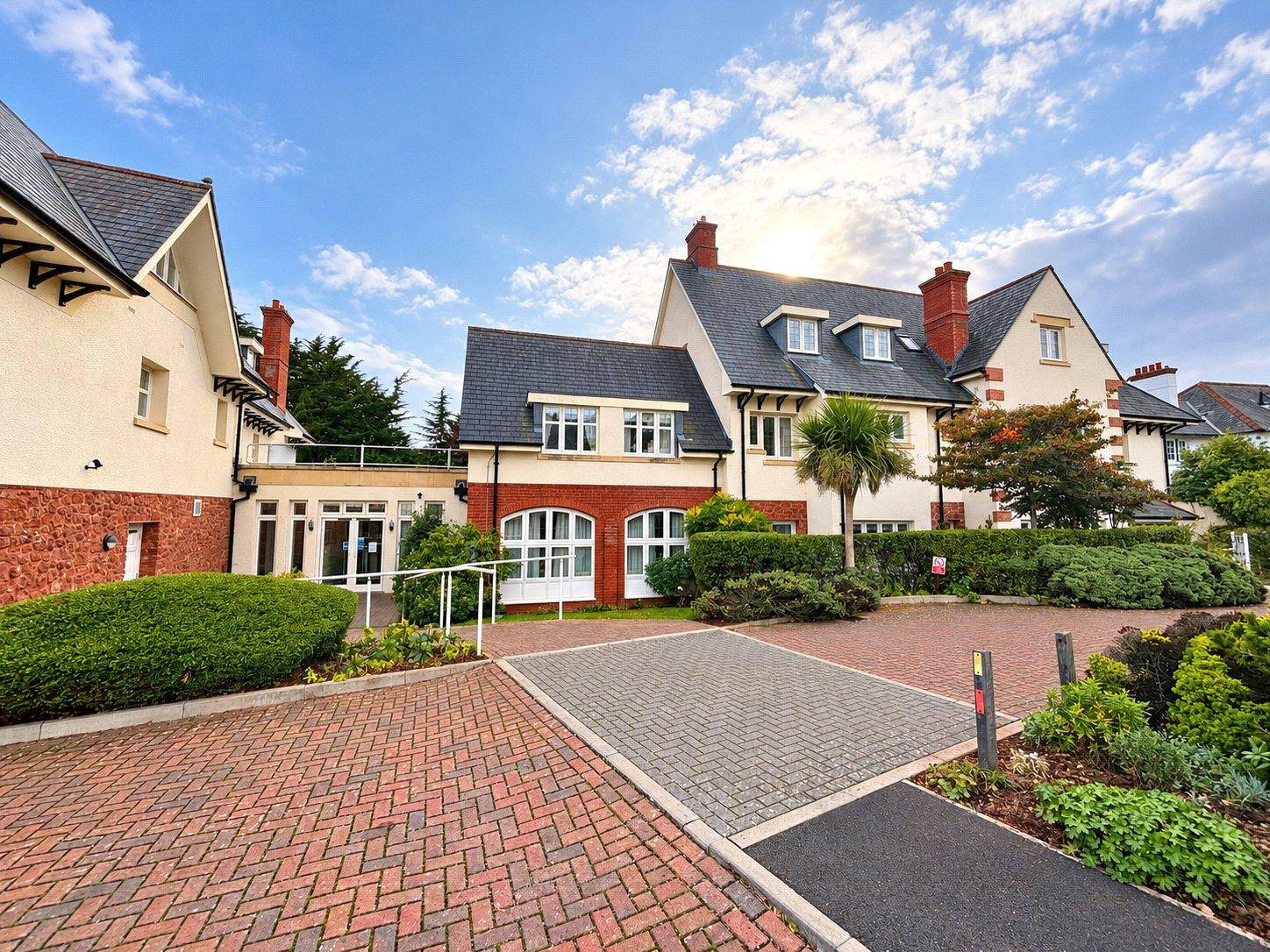 property-img