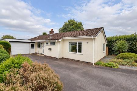 Bath Meadow Drive, Dulverton, Somerset, TA22 - Webbers