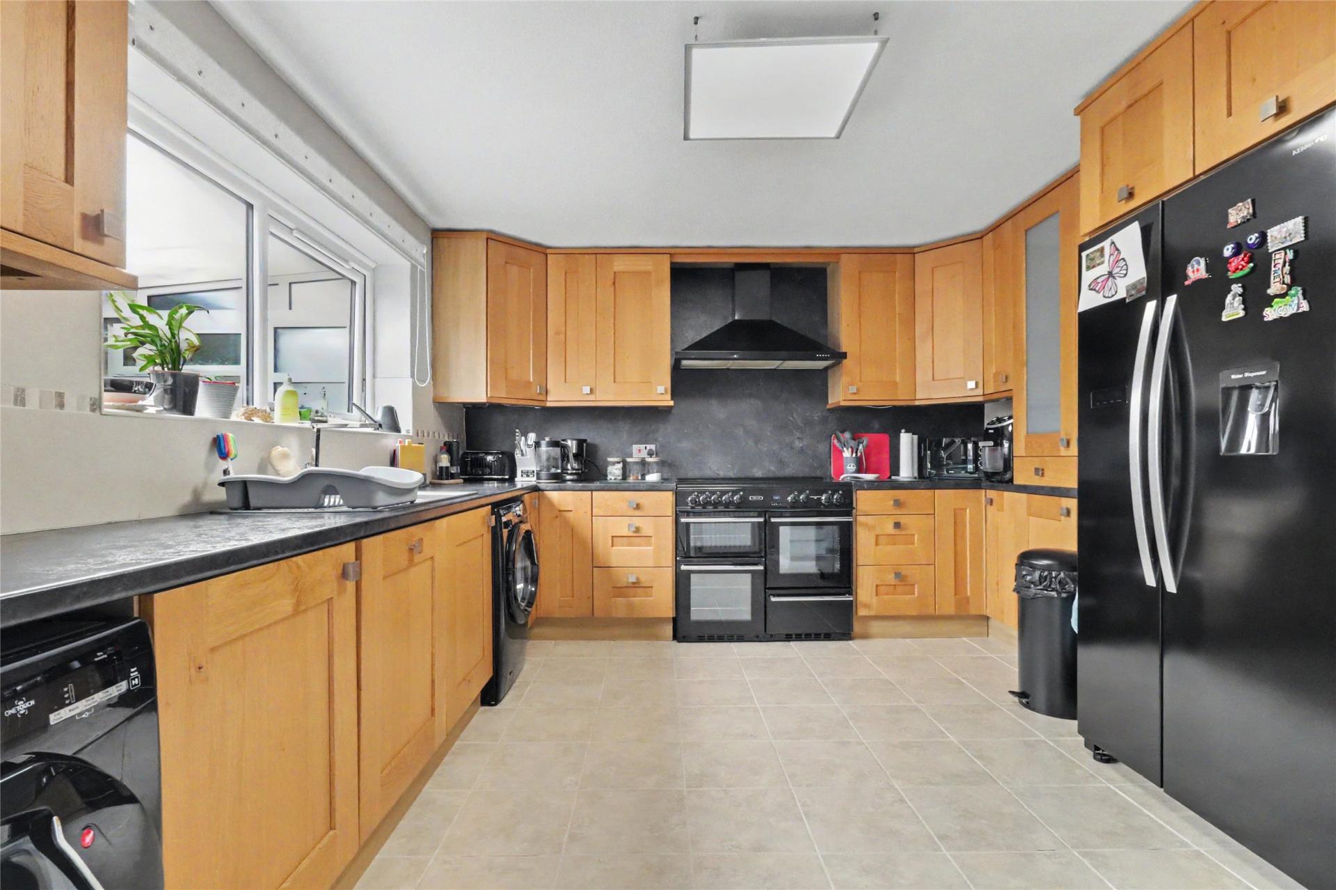 property-img