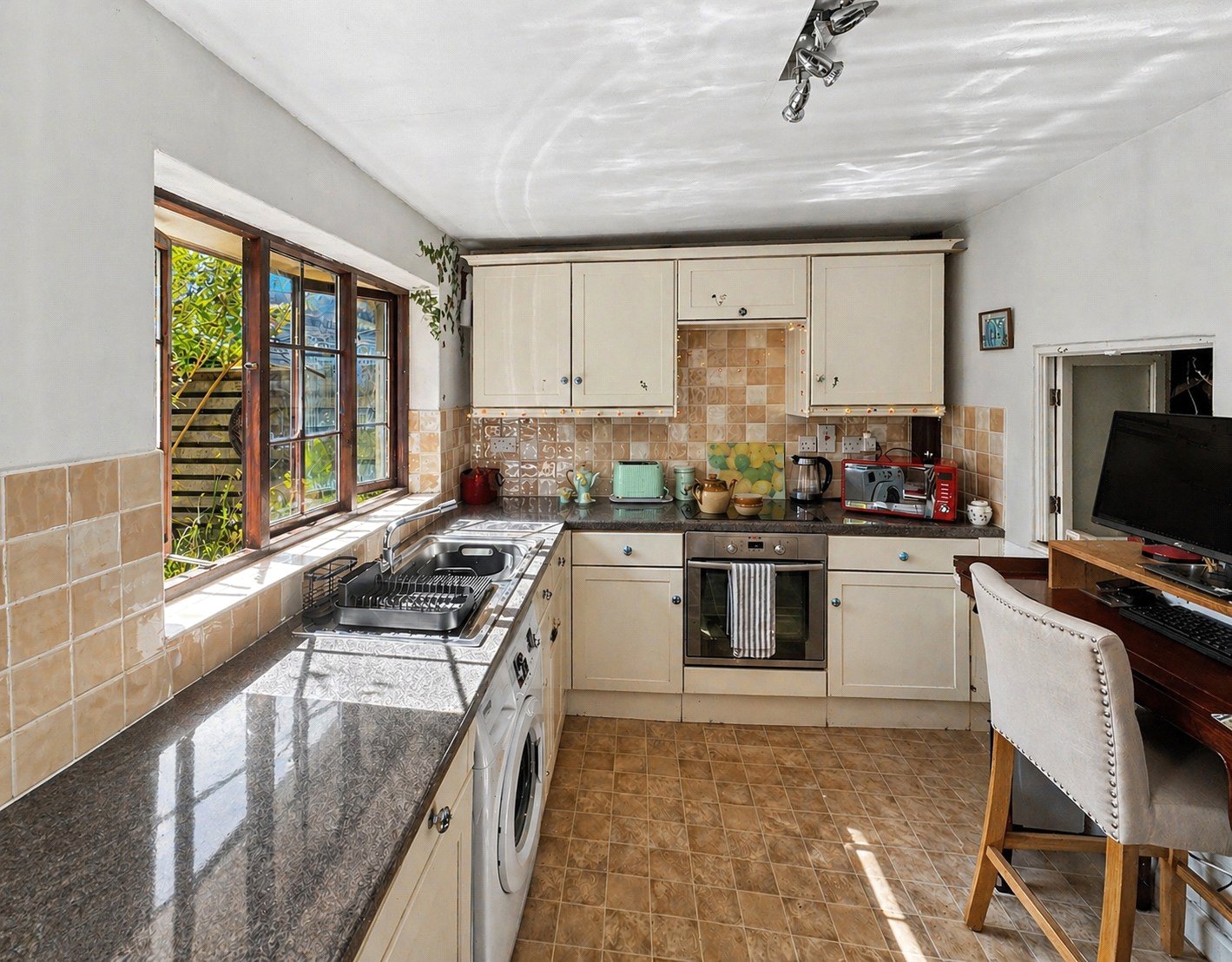 property-img