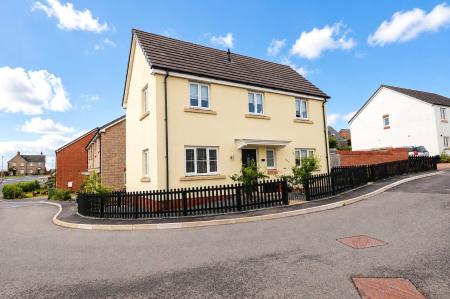 Roe Close, South Molton, Devon, EX36 - Webbers