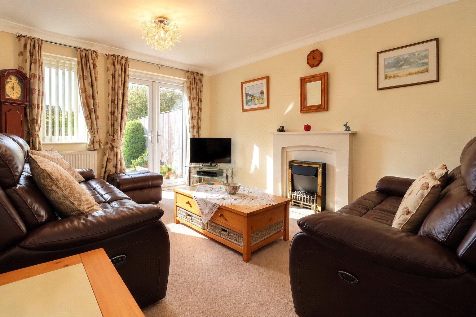 property-img