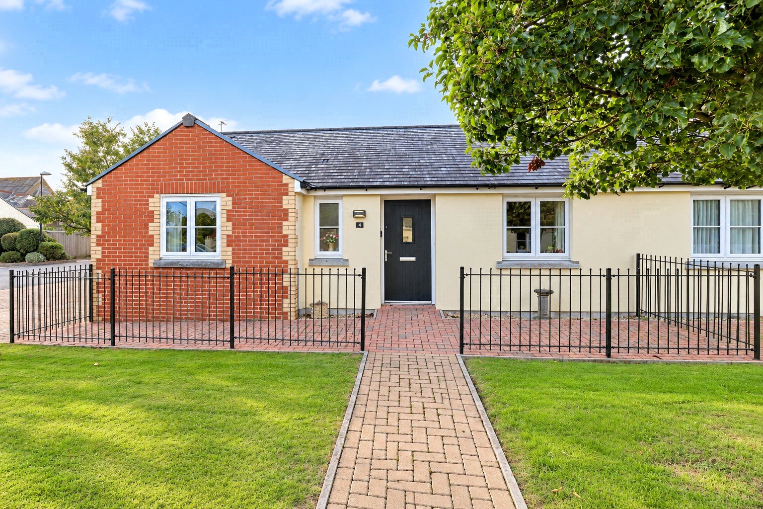 property-img