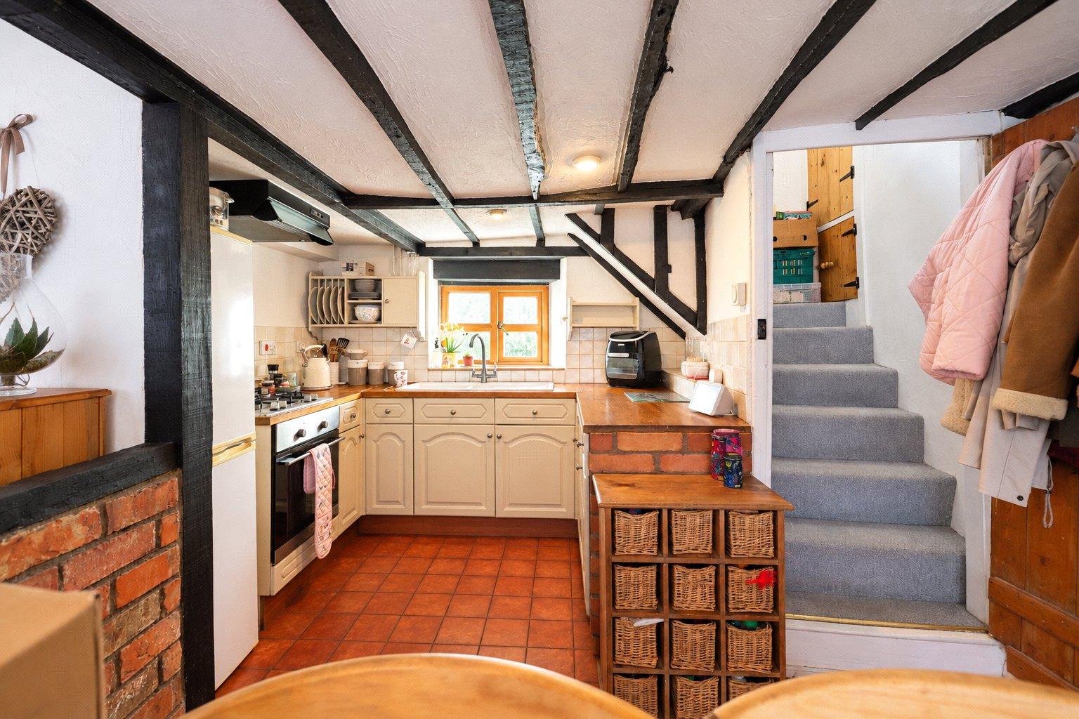 property-img