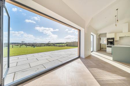 1431033-8-69c3ba0...