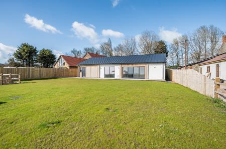 1431033-3-69c3b27...