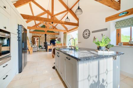 1288999-28-6826ed...