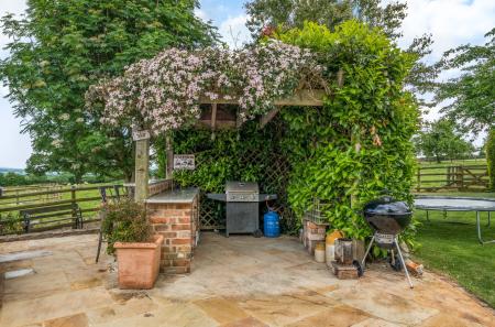 1288999-13-6826ec...